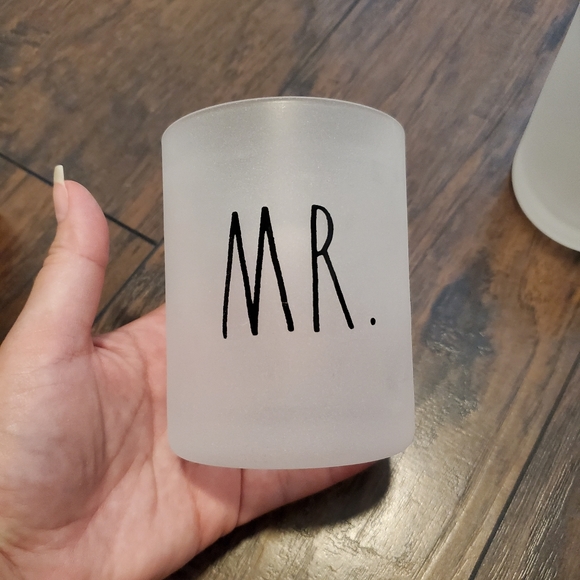 Rae Dunn Mr. & Mrs. Set of 2 Glasses - Picture 2 of 7